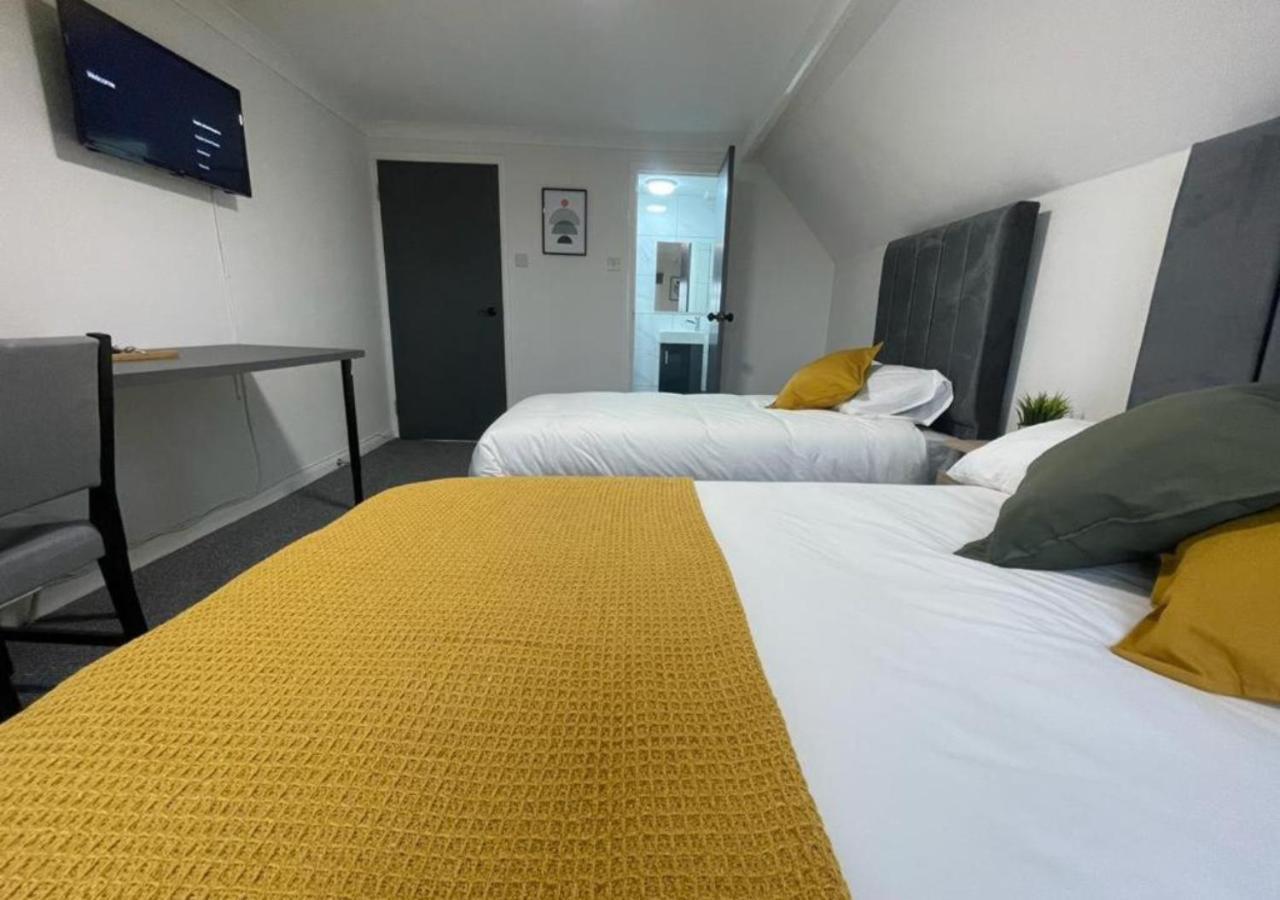 Woodford Hotel London Kültér fotó