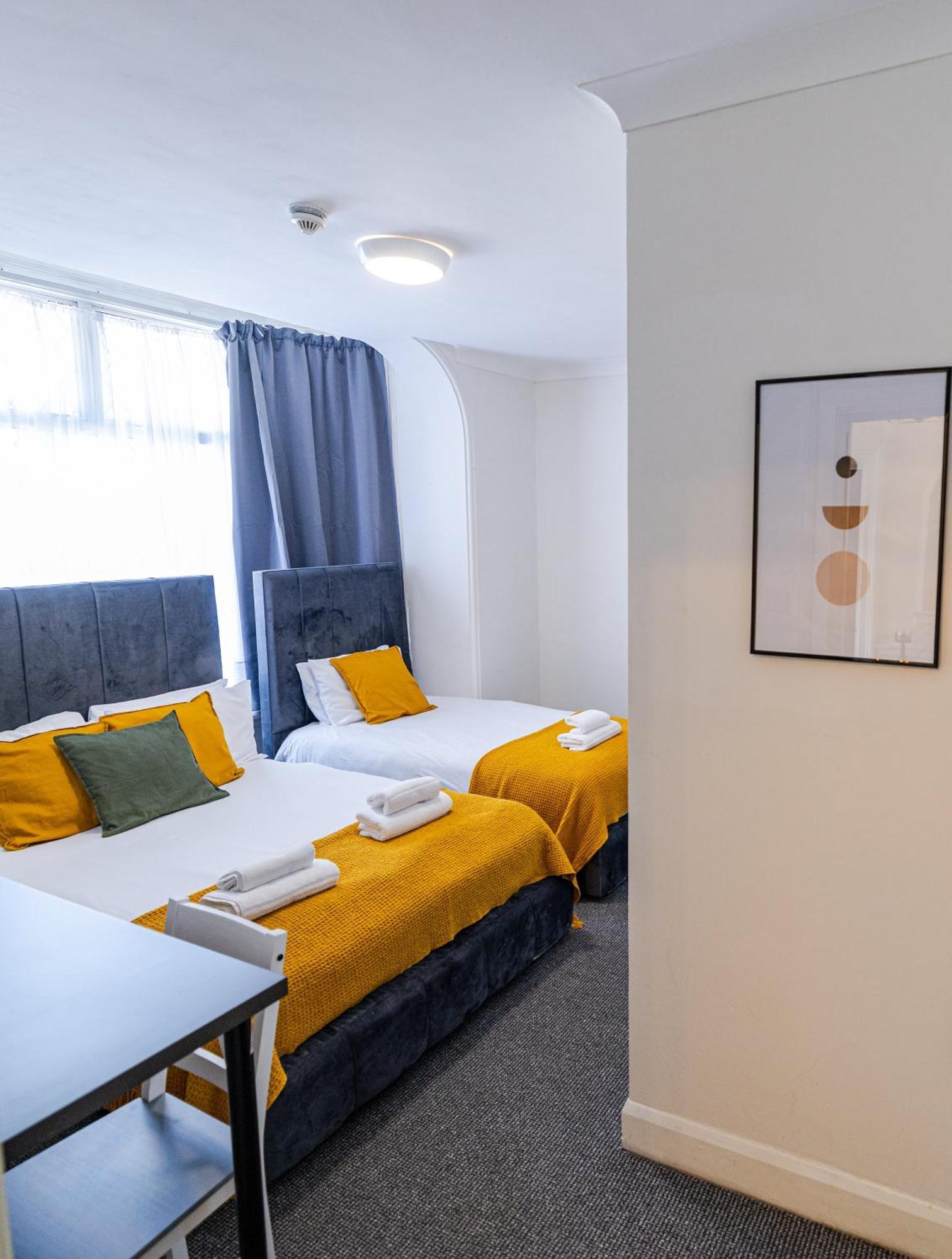 Woodford Hotel London Kültér fotó